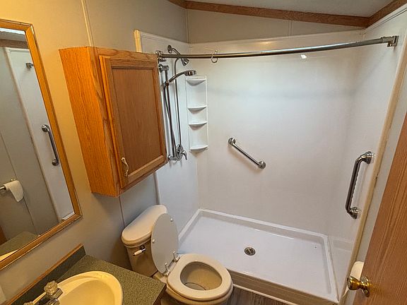5th image of 187 Woodland Trails Dr