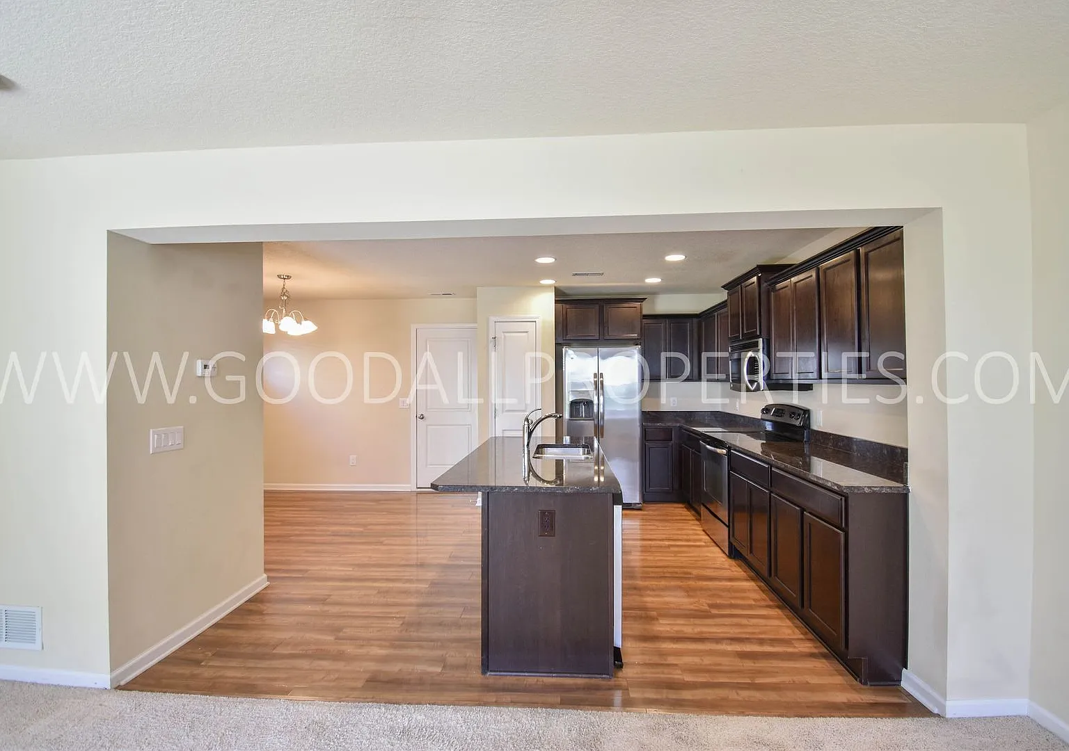 2-Bedroom Townhome with Dual Primary Suites — Photo 3