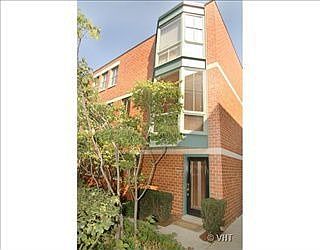 1st image of 2707 N Lincoln Ave APT K