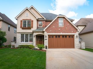 366 N Larch Ave, Elmhurst, IL