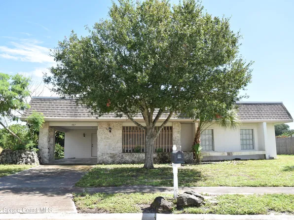987 Burn Dr NE, Palm Bay, FL 32905