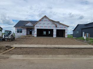 2909 44th Ave W, Williston, ND 58801