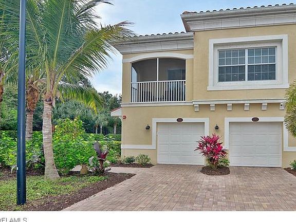 3rd image of 23420 Alamanda Dr Unit 201