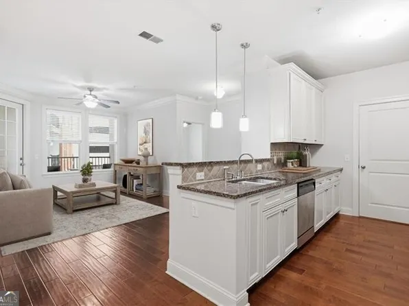 901 Abernathy Rd APT 3080, Sandy Springs, GA 30328
