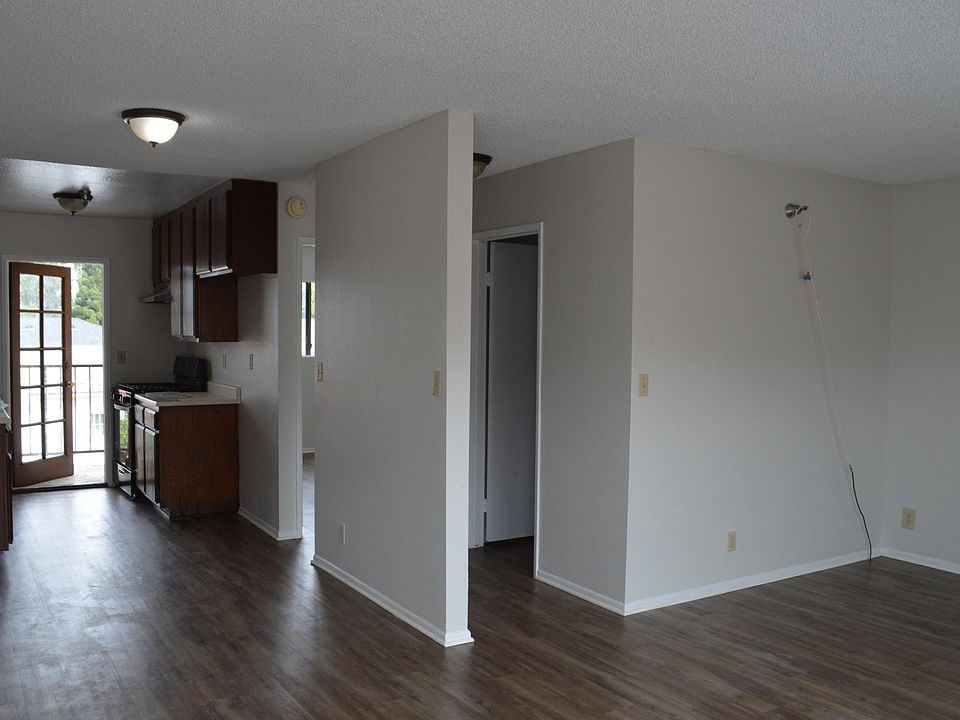 12523 Fonthill Ave Hawthorne, CA Zillow Apartments for Rent in