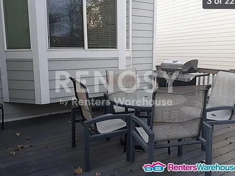 10707 Cherrington St — Photo 17