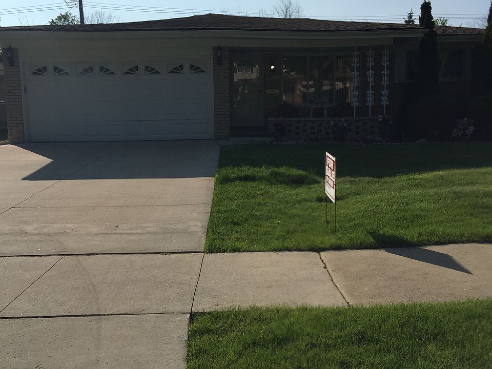 1st image of 35517 Cathedral Dr