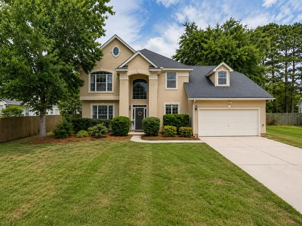 8705 Birnam Ct, North Charleston, SC 29420