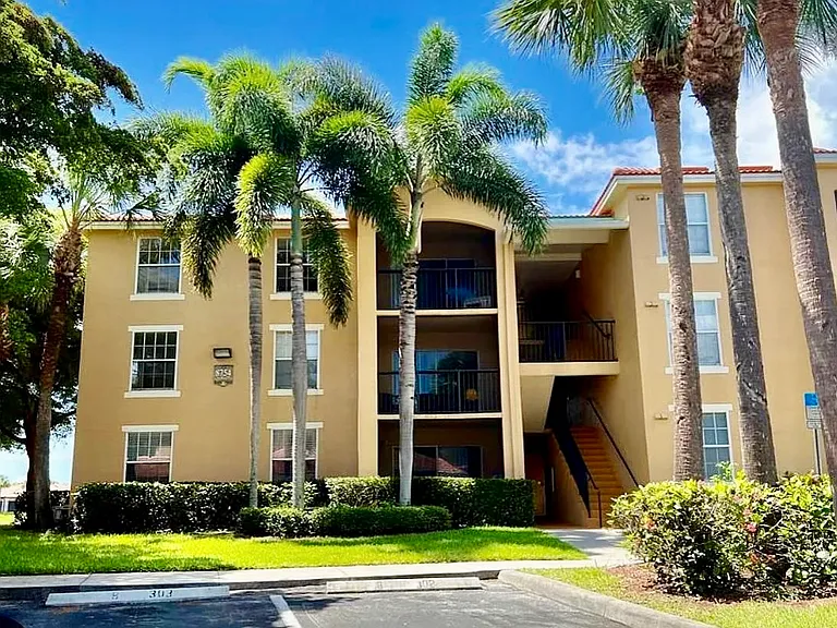 8736 River Homes Ln #7103 — Photo 7