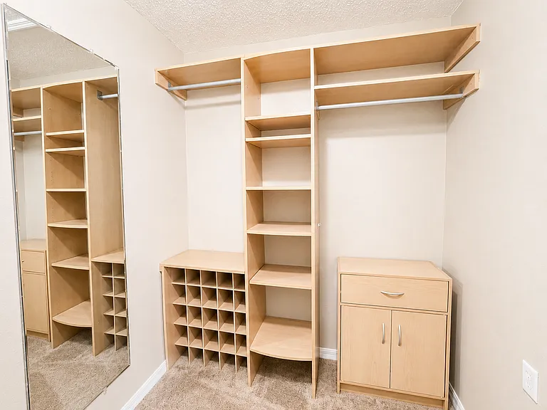 14244 Mulkerin Dr — Photo 19
