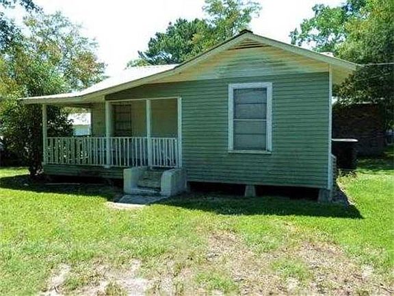 2nd image of 37476 Pine Street Ext