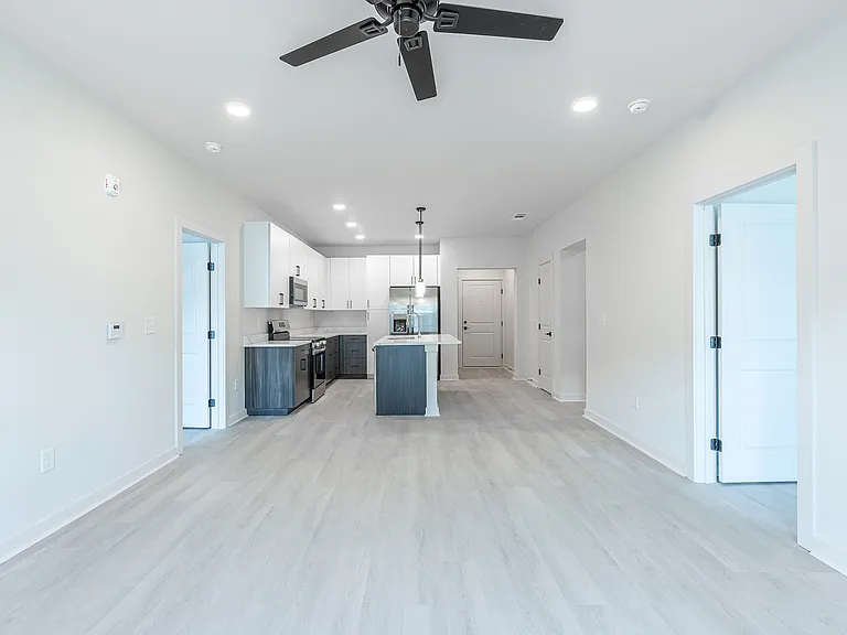 Heritage Rise Residences — Photo 12
