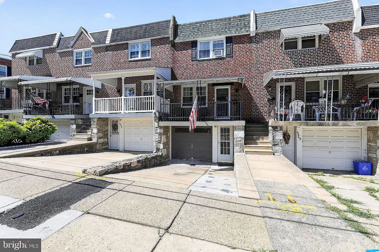 3 bed, 1200 sqft, $2,799 — Photo 4