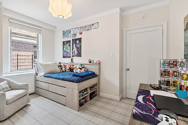 Sold by Douglas Elliman | media 11