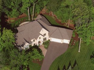 4165 Wild Meadows Dr, Medina, MN 55340