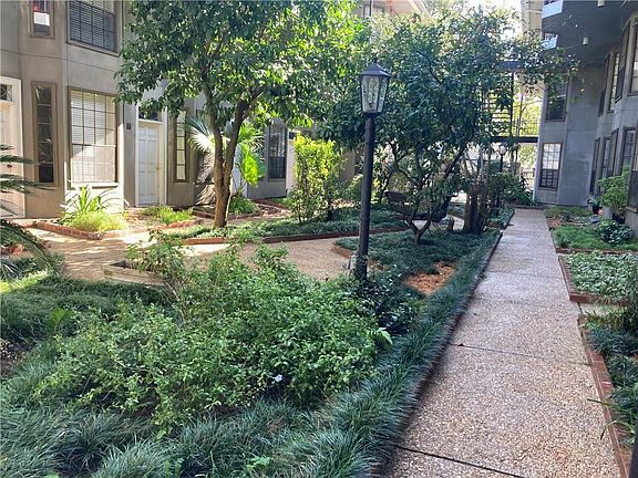 2nd image of 248 Cherokee St APT 18