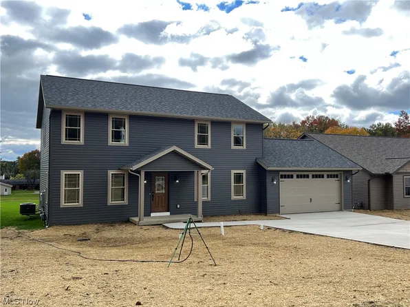 234 E Ohio Ave, Dover, OH 44622