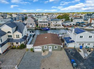 32 Anchorage Dr, Toms River, NJ