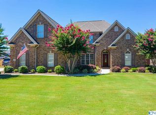 2005 Englewood Pl SW, Decatur, AL 35603