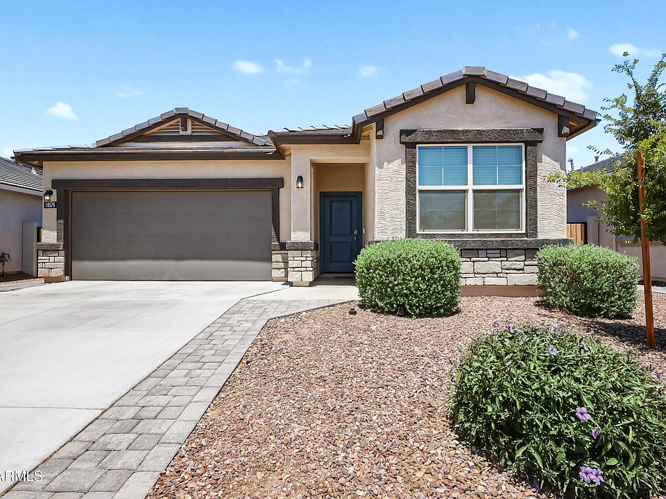1st image of 18570 W DESERT HOLLOW Drive