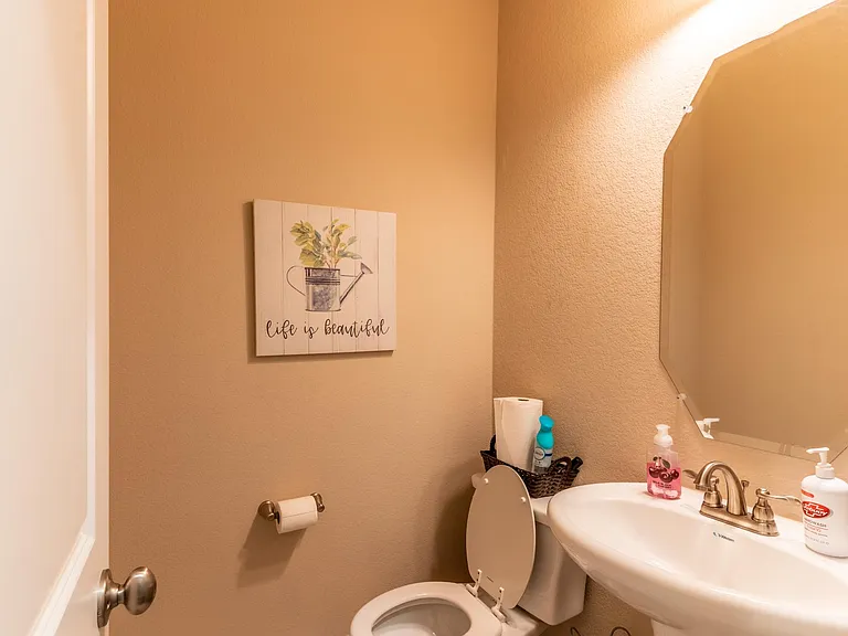 6819 Topaz Dr — Photo 2