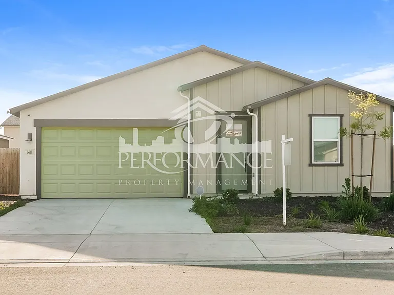 6611 Glacier Bay St — Photo 1