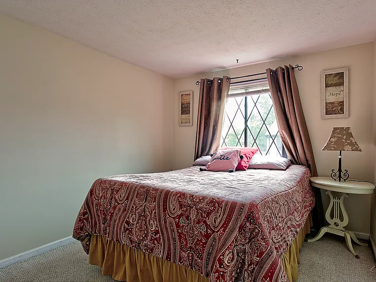 464 Vancover Ct — Photo 10
