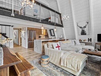 12204 Viking Way, Truckee, CA, 96161