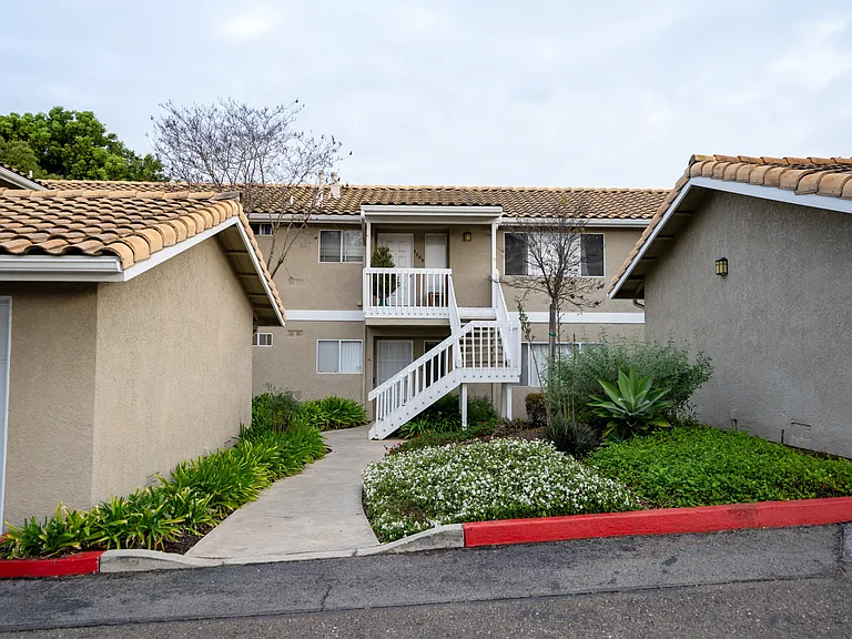 1304 Palomar Pl #1 — Photo 29