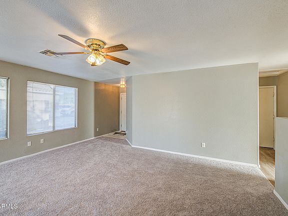 3rd image of 16034 W JACKSON Street