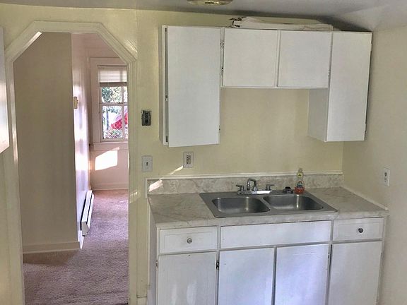3rd image of 2924 Chicora Ave #B