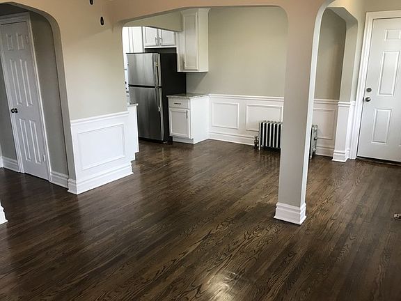 4th image of 5614 W Wellington Ave APT 3W