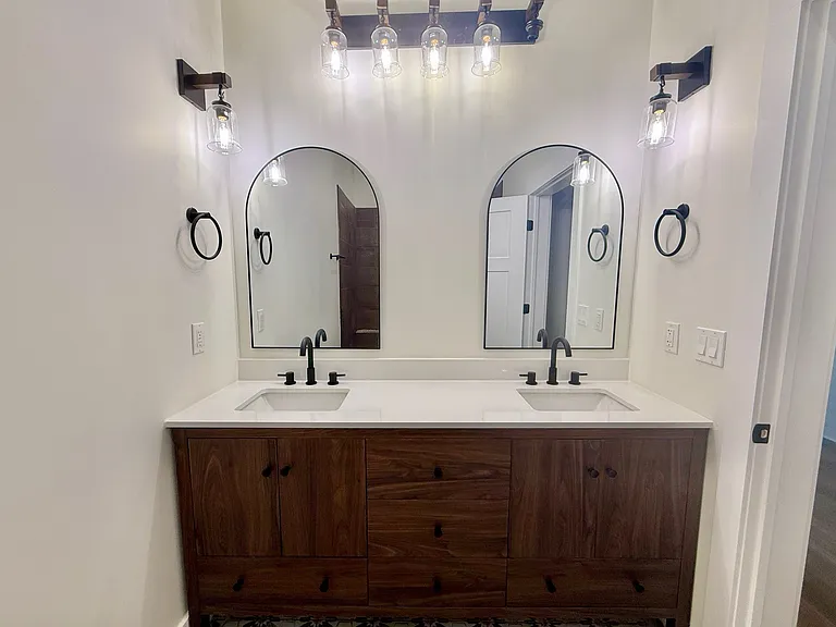 151 W Main St #5 — Photo 15