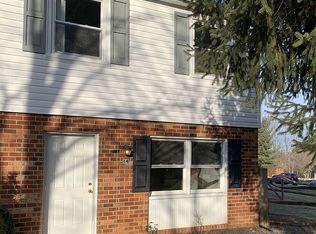 14 Hillside Ct, Westminster, MD 21157