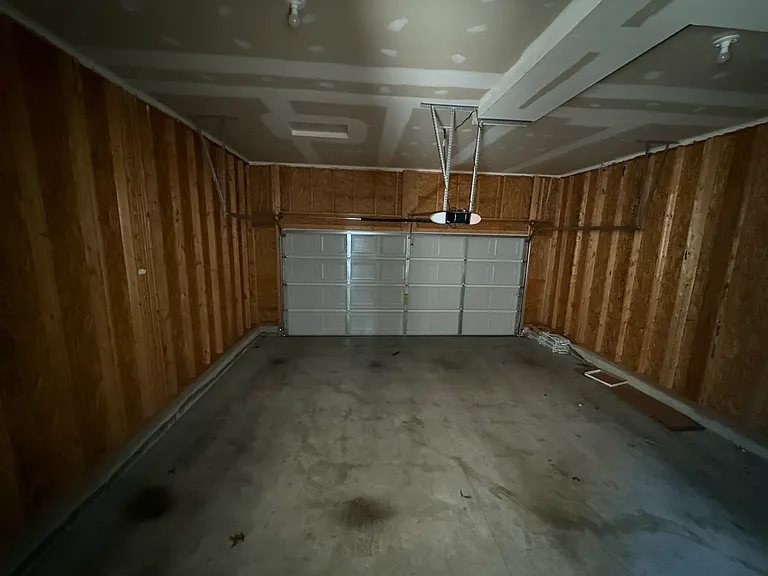 2932 Beechwood Dr — Photo 24