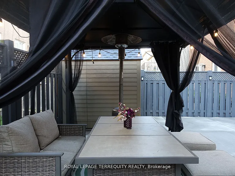 35 Gina Dr #BASEMENT — Photo 12