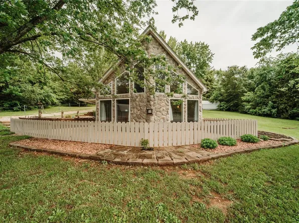 546 Wishwood Dr, Union, MO 63084