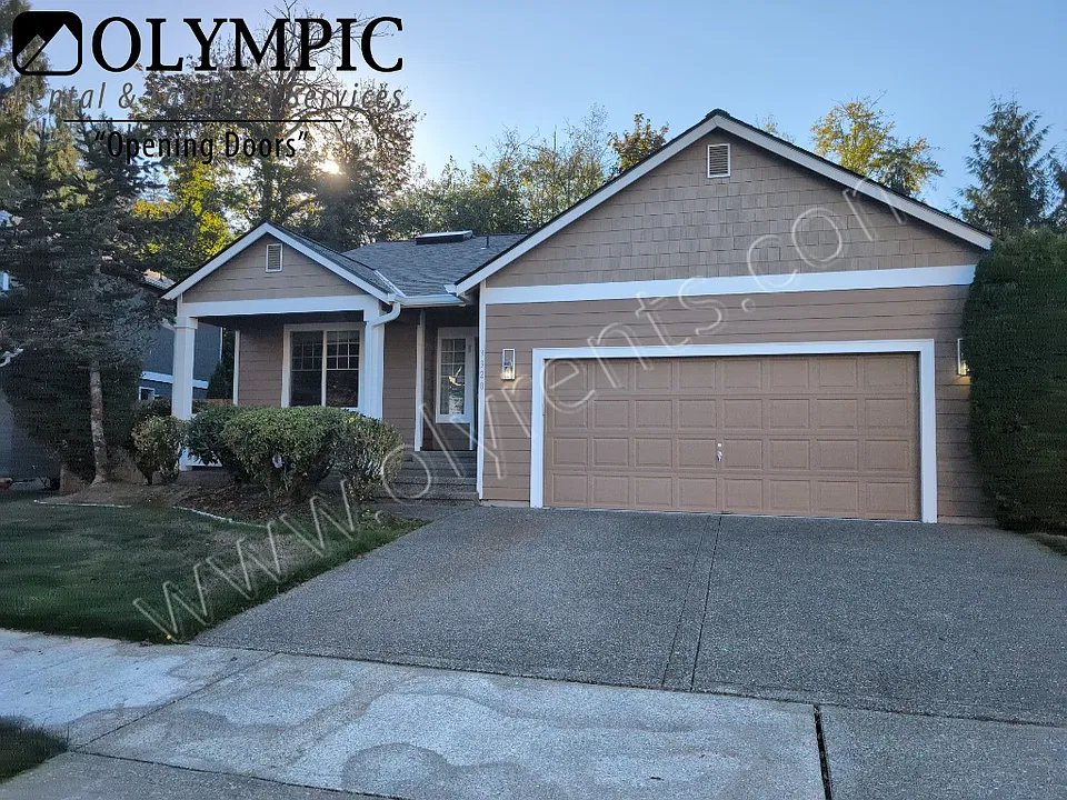 3328 Lady Fern Loop NW