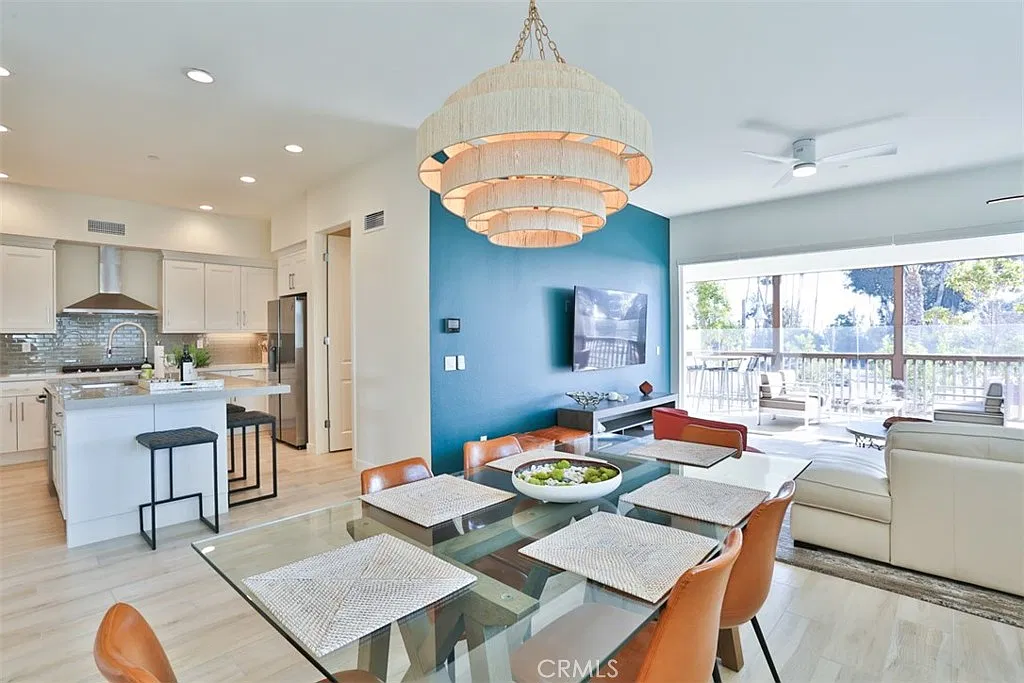 3 bed, 1706 sqft, $6,200 — Photo 1