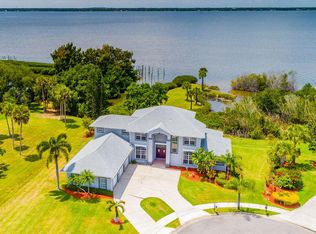 570 Apache Trl, Merritt Island, FL 32953