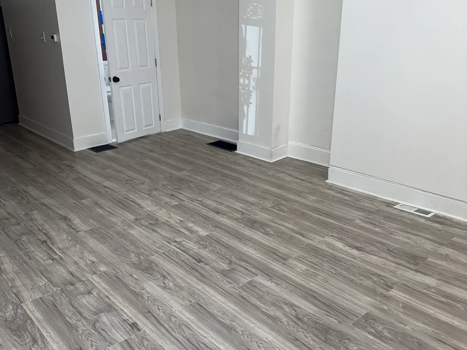 3 bed, 1110 sqft, $1,850 — Photo 3