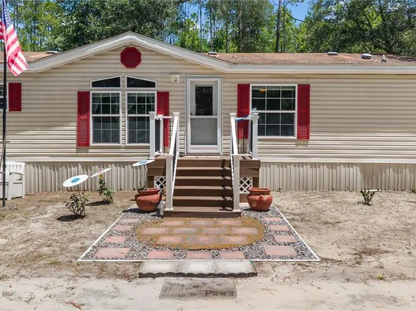 106 Arrowhead Point Rd, Hawthorne, FL 32640