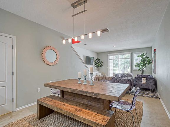 4th image of 5946 Bartram Village Dr