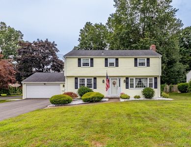 93 Grandview Dr, Newington, CT, 06111