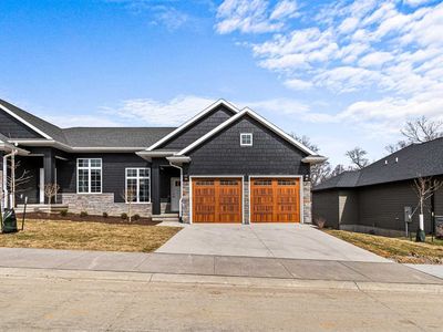 365 Hidden Ridge Dr, Coralville, IA, 52241
