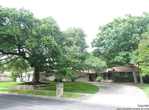 2nd image of 3411 William Penn Dr