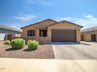 37101 N Andravida Dr, San Tan Valley, AZ 85140