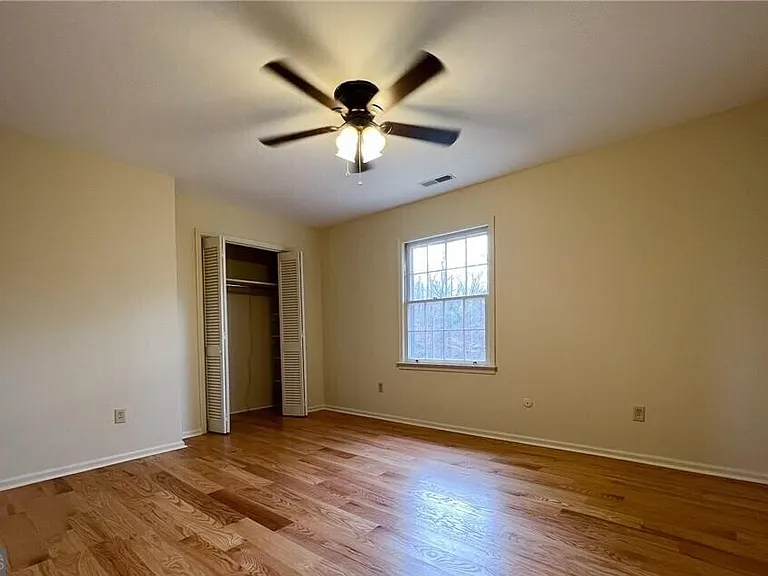 195 Deerfield Rd — Photo 15