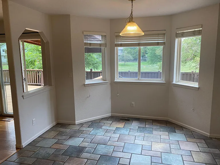 3414 Elk Ct — Photo 5