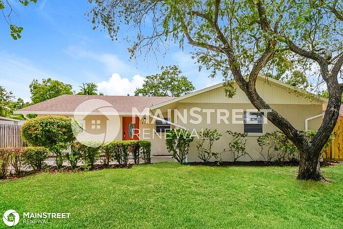 1st image of 820 65th Avenue Dr W